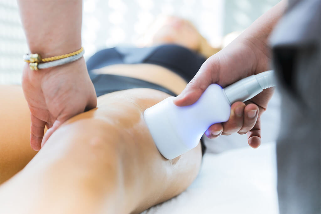 cryo-shock Woman getting PCDC with Cryo T-shock therapy